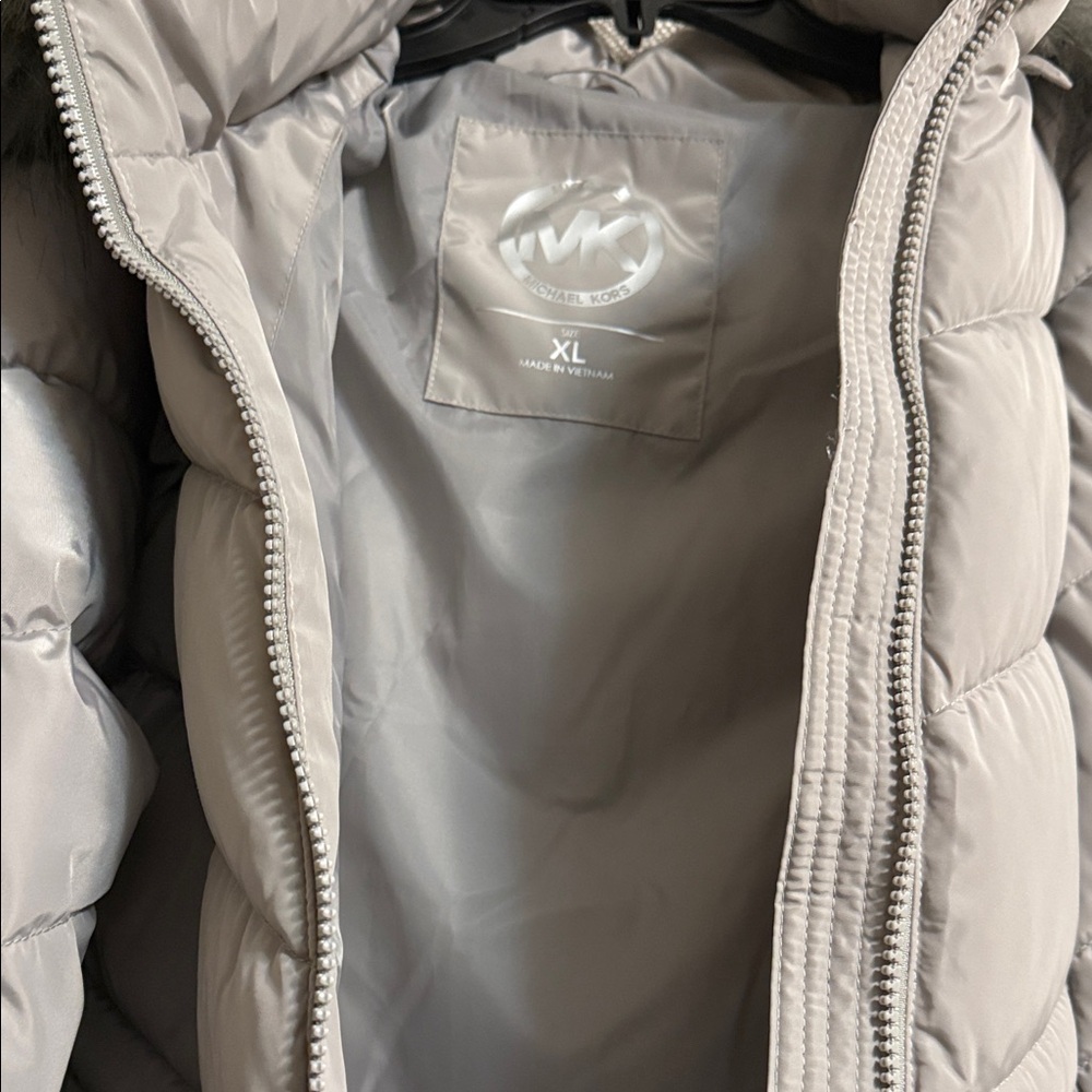Brand-new Michael Kors Light Gray Puffer Jacket